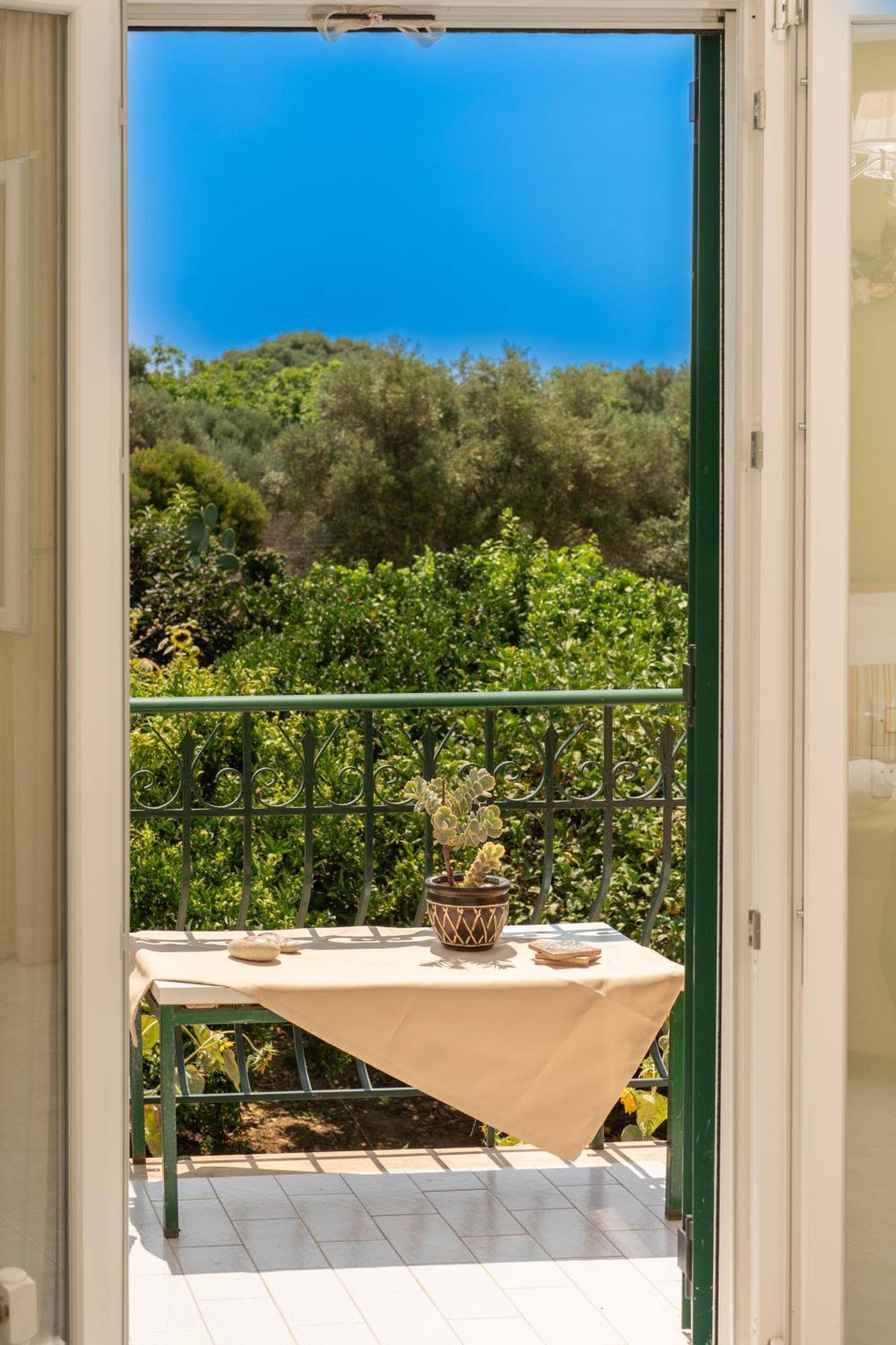 Ariadni Sea View Apartment Minia Exterior photo