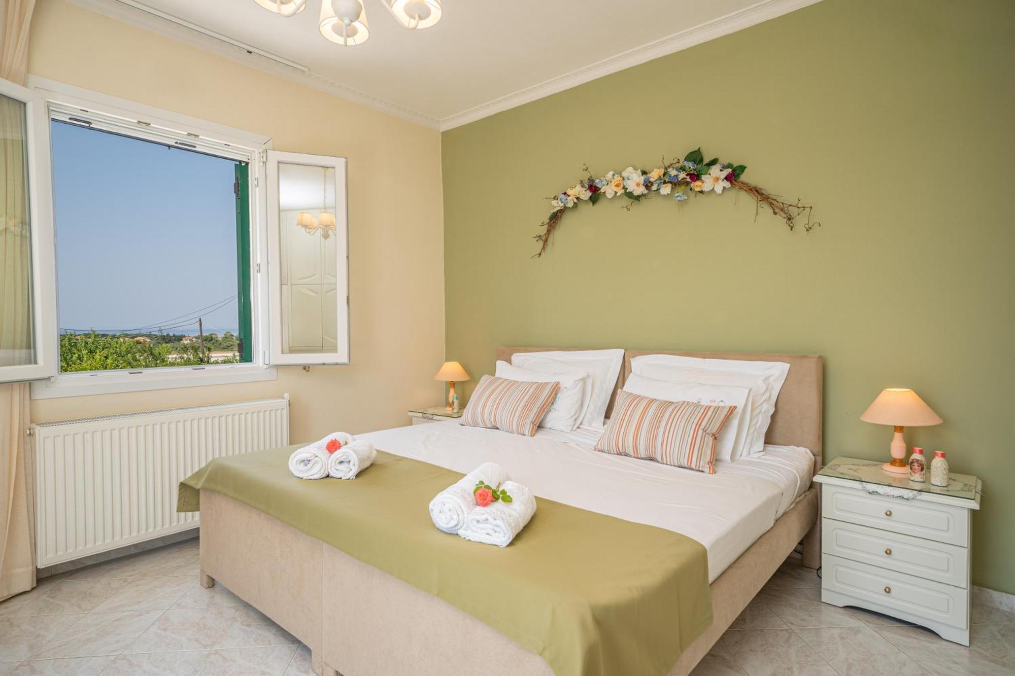 Ariadni Sea View Apartment Minia Exterior photo